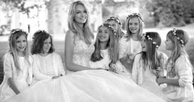 La Sposa, Pronovias, 2015 Bridal collection, Lindsay Ellingson, Perfect Wedding Magazine. 2015 Bridal Trends