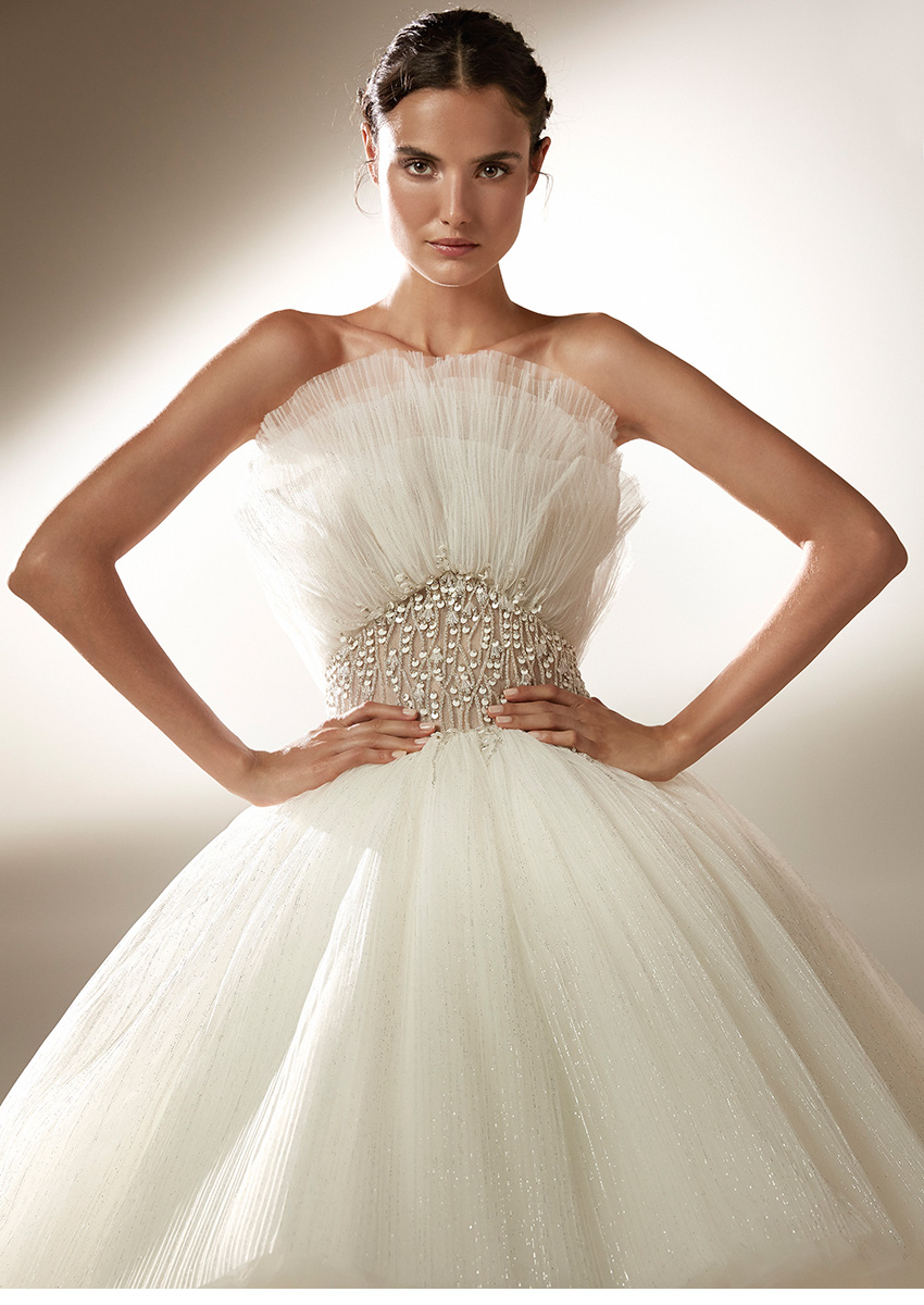 Top Model Blanca Padilla wears Atelier Pronovias 2021 Cruise collection Perfect Wedding Magazine