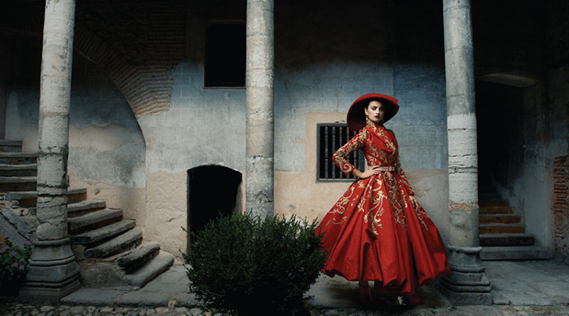 from Dior by John Galliano Assouline book, Penélope Cruz wearing the Tatiana Usova Inspired by Velázquez coat, haute couture Autumn-Winter 2007, Le Bal des Artistes, photographed by Annie Leibovitz, Vogue US, December 2007. COPYRIGHT: © Annie Leibovitz