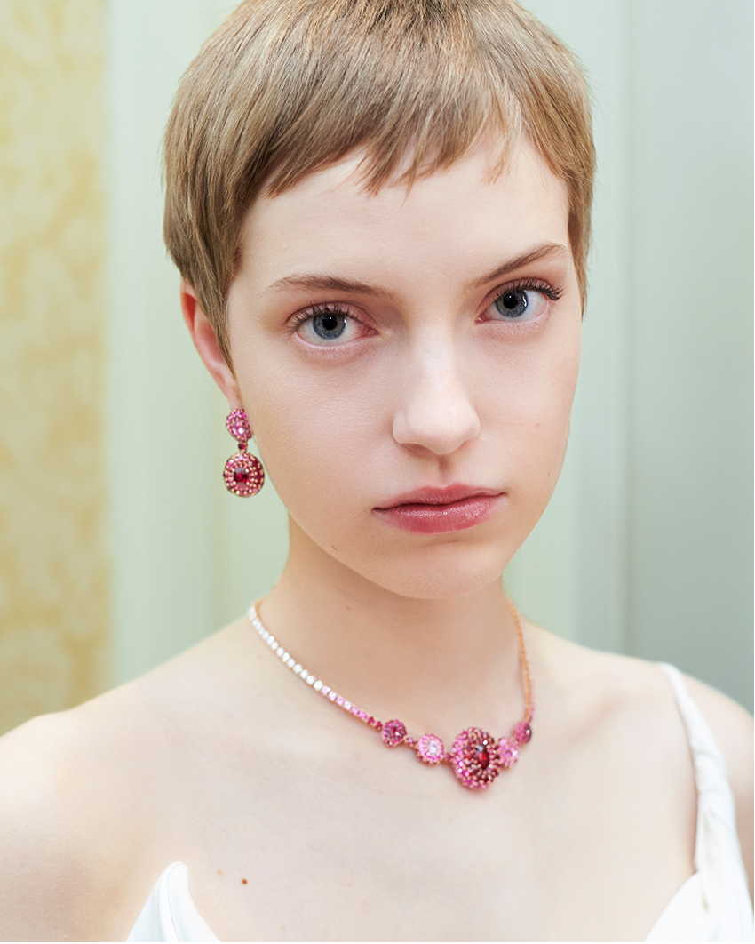Dior beauty look by Peter Philips for Dior Print High jewellery collection show in Italy